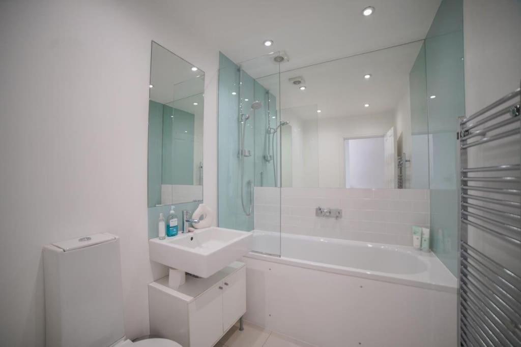 The Prestigious With Modern Elegance Appartamento Londra