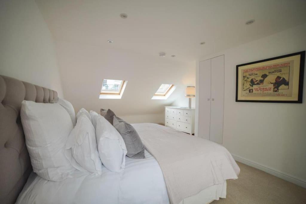 The Prestigious With Modern Elegance * Londra